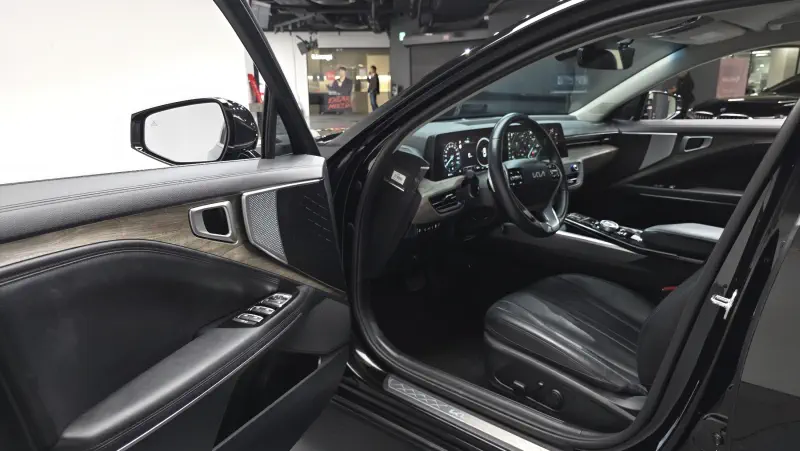 Kia K8