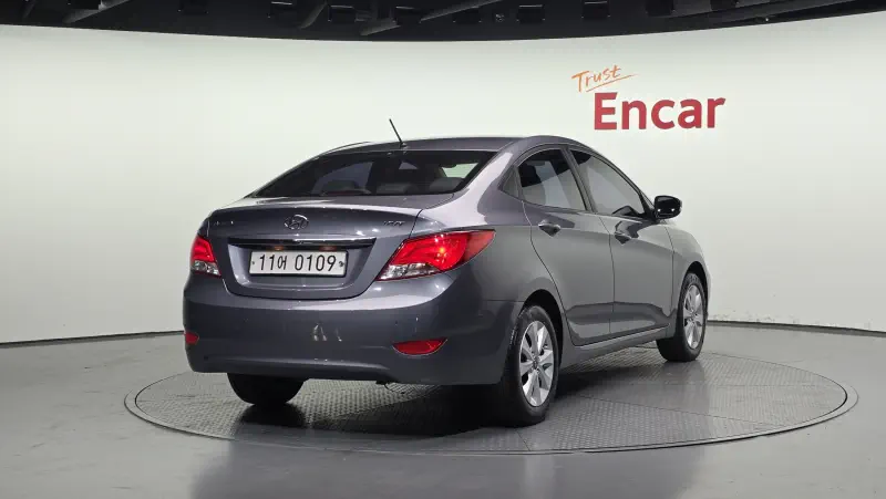 Hyundai Accent
