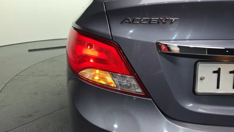 Hyundai Accent