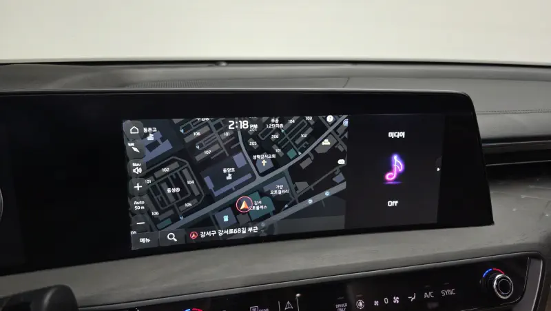 Kia K8