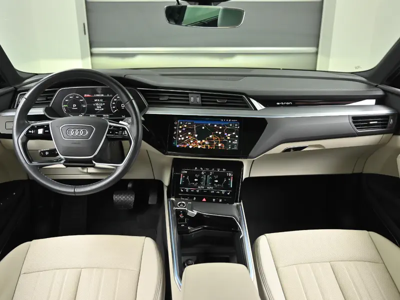 Audi Q8 e-tron