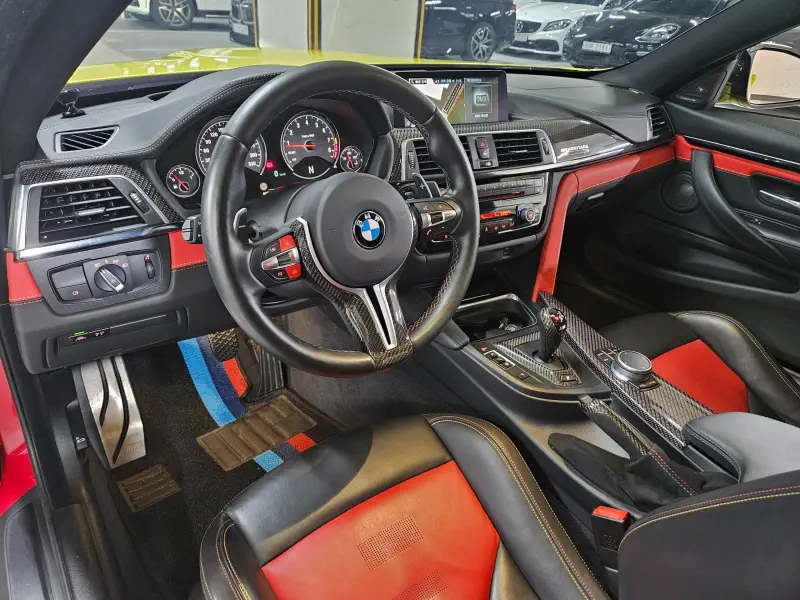 BMW M4
