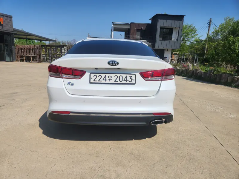 Kia K5