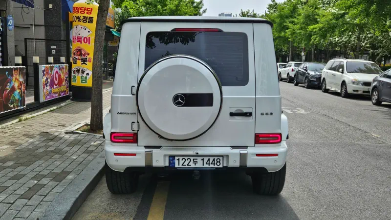 Mercedes-Benz G-Class