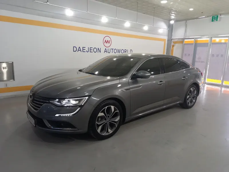 Renault Samsung SM6