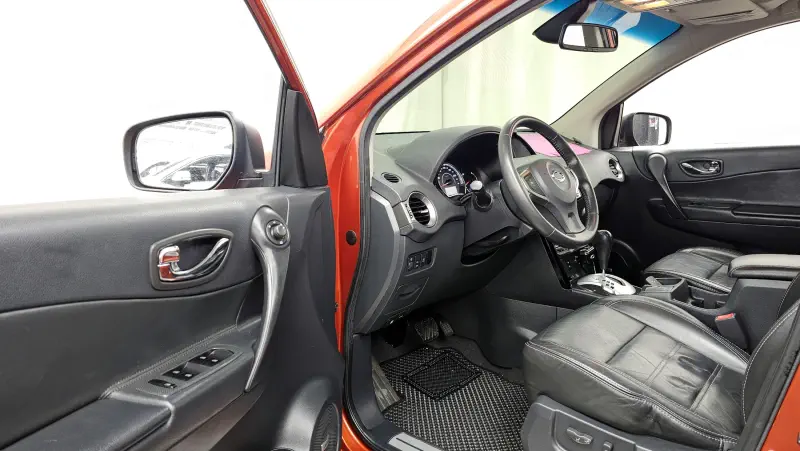 Renault QM5