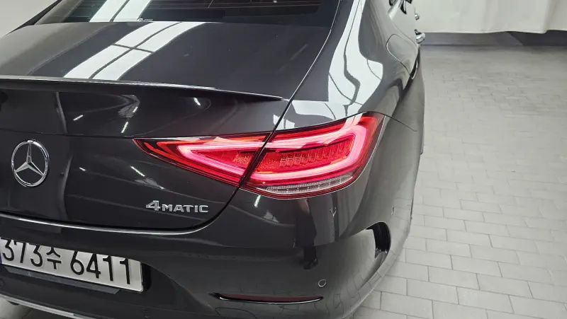 Mercedes-Benz CLS-Class
