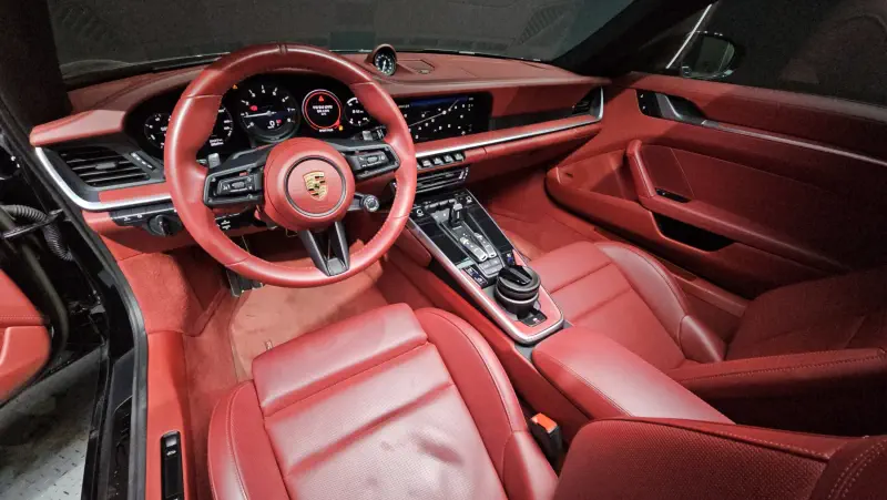 Porsche 911