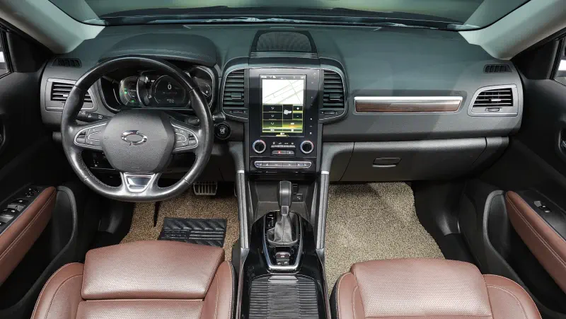 Renault QM6
