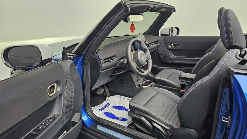 MINI Cooper Convertible