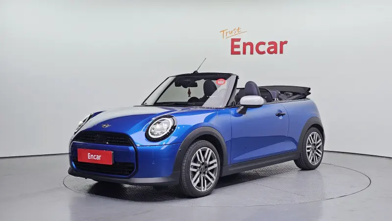MINI Cooper Convertible