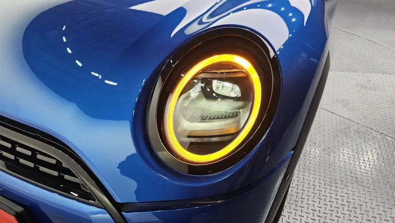 MINI Cooper Convertible