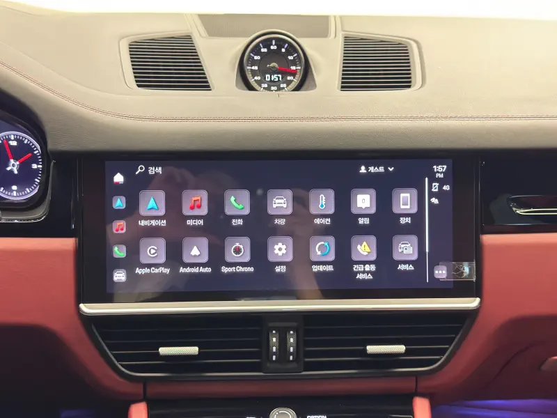 Porsche CAYENNE