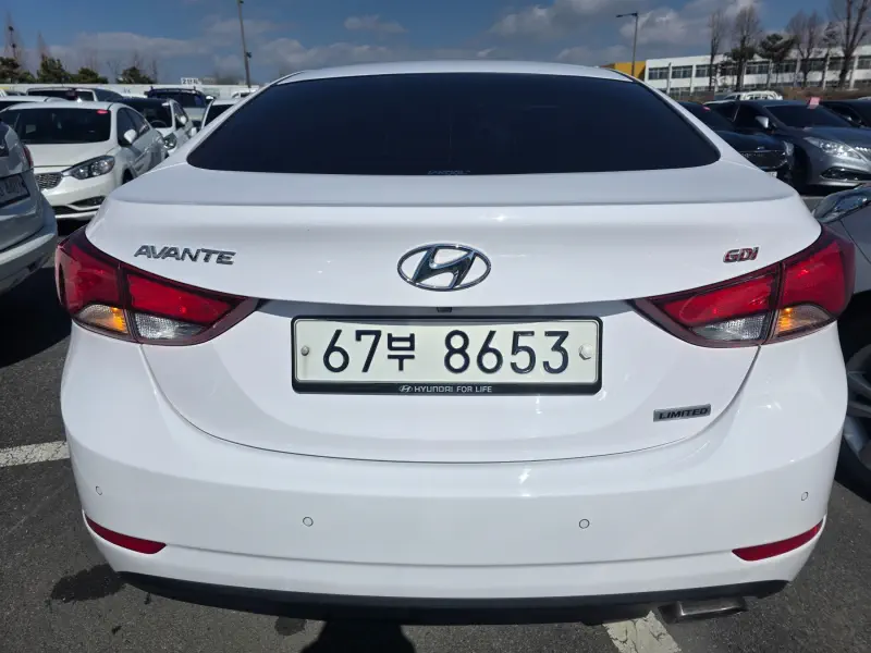 Hyundai AVANTE
