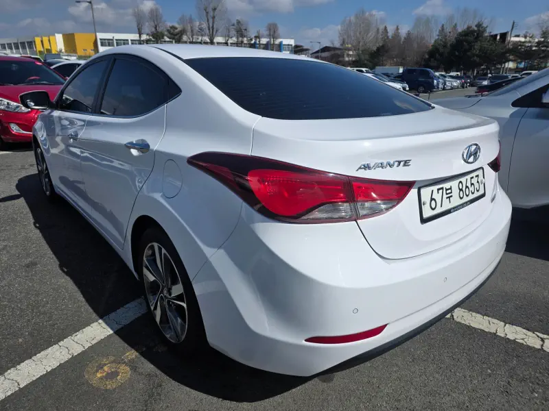 Hyundai AVANTE