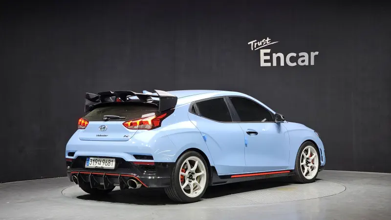 Hyundai Veloster