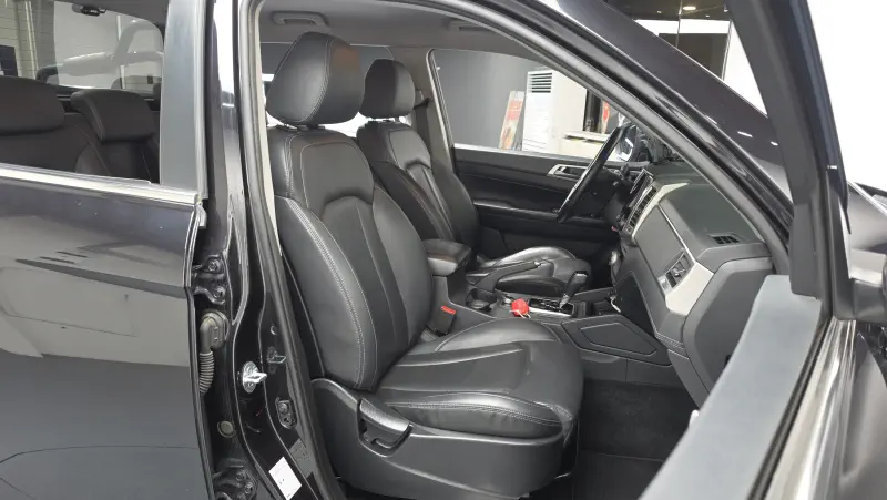 SsangYong Rexton Sports