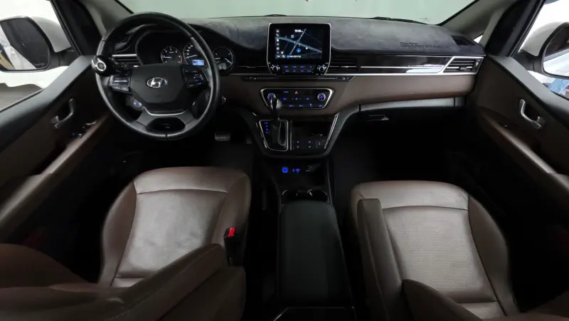 Hyundai Grand Starex