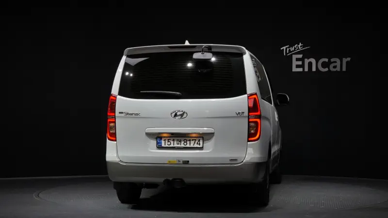 Hyundai Grand Starex