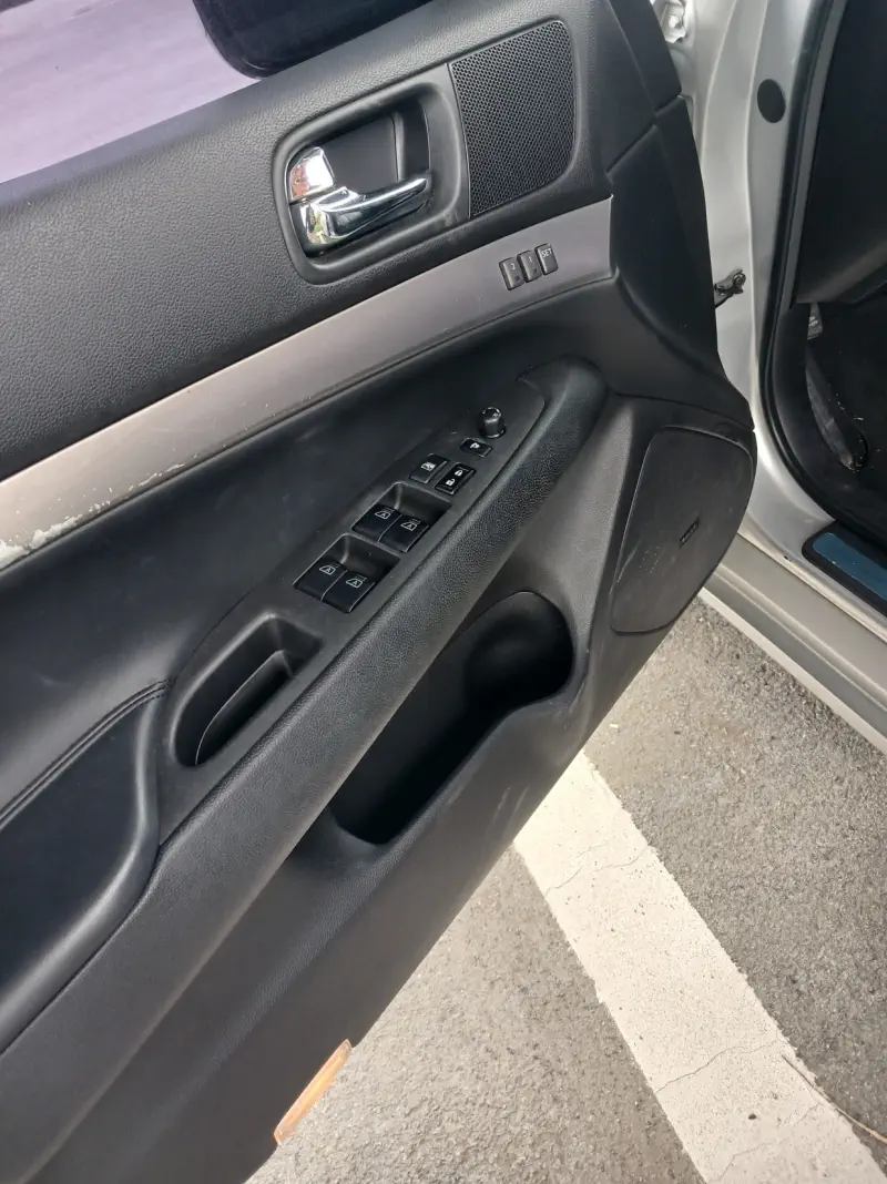 Infiniti G25
