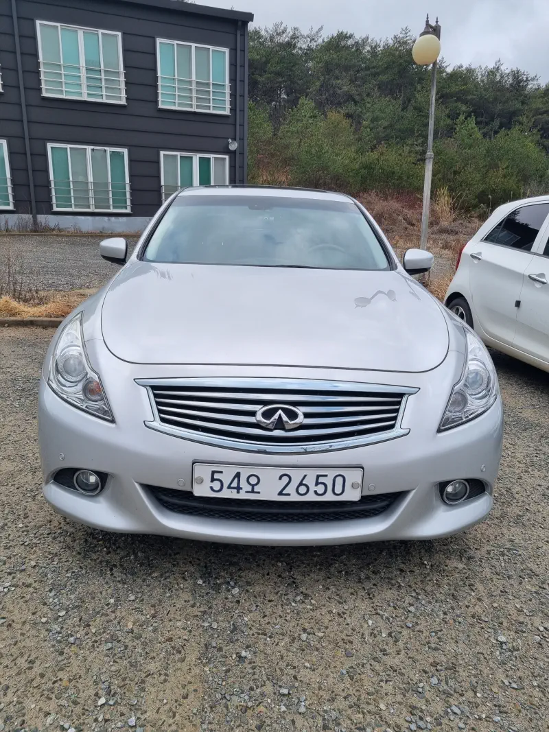 Infiniti G25