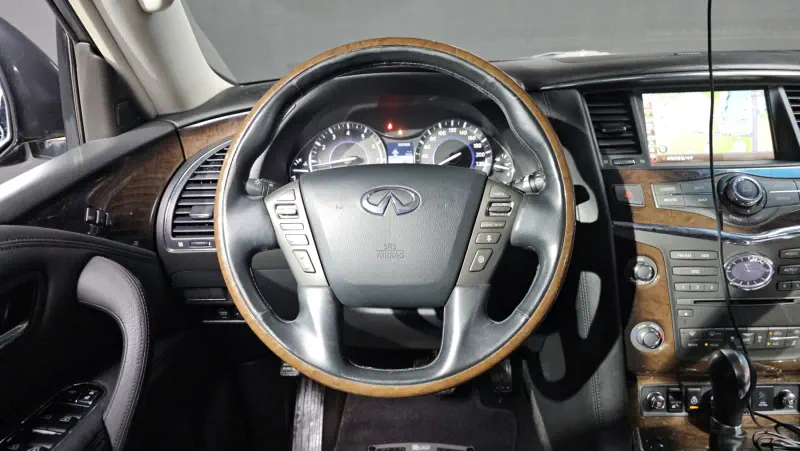 Infiniti QX