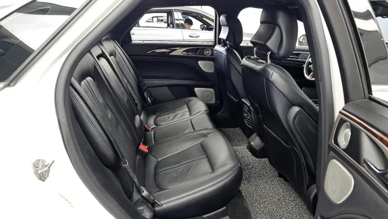Lincoln MKZ