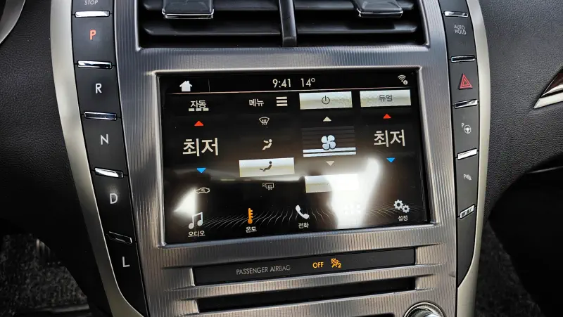 Lincoln MKZ