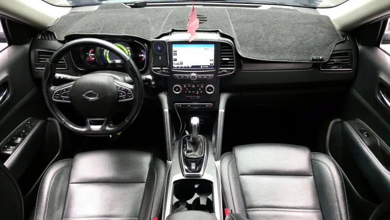 Renault QM6