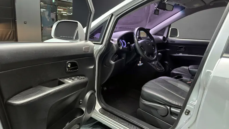 Kia Carens