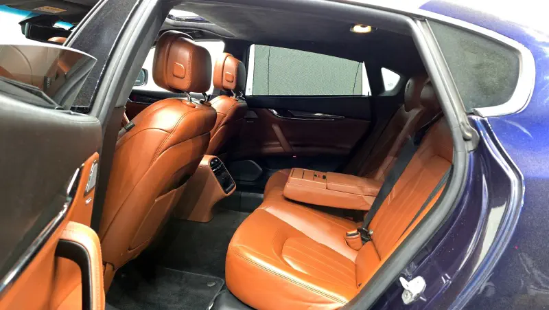 Maserati Quattroporte