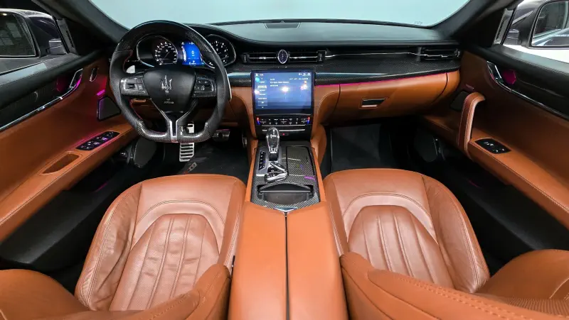 Maserati Quattroporte