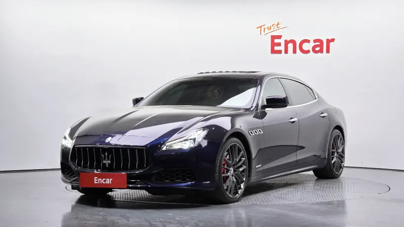 Maserati Quattroporte