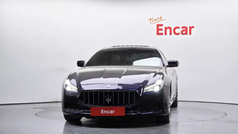 Maserati Quattroporte