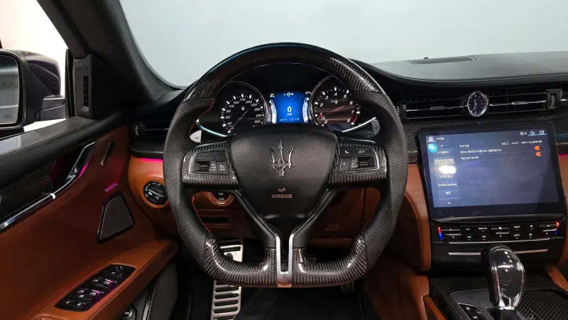 Maserati Quattroporte