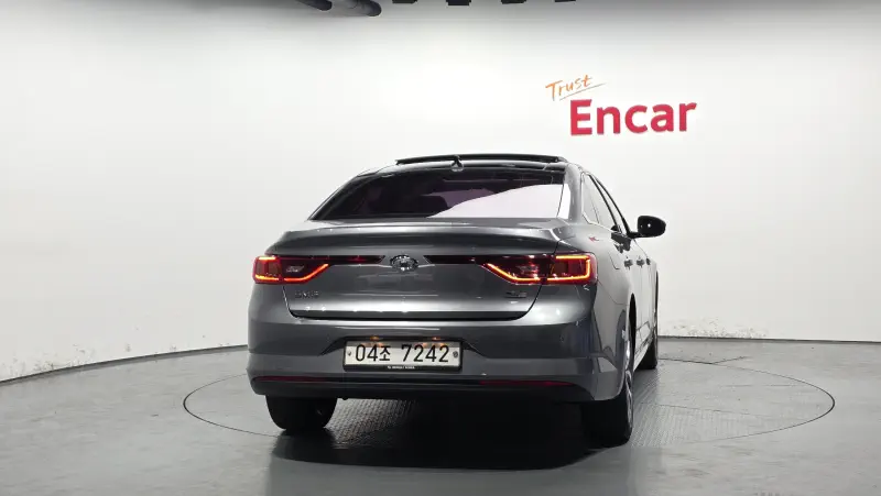 Renault Samsung SM6