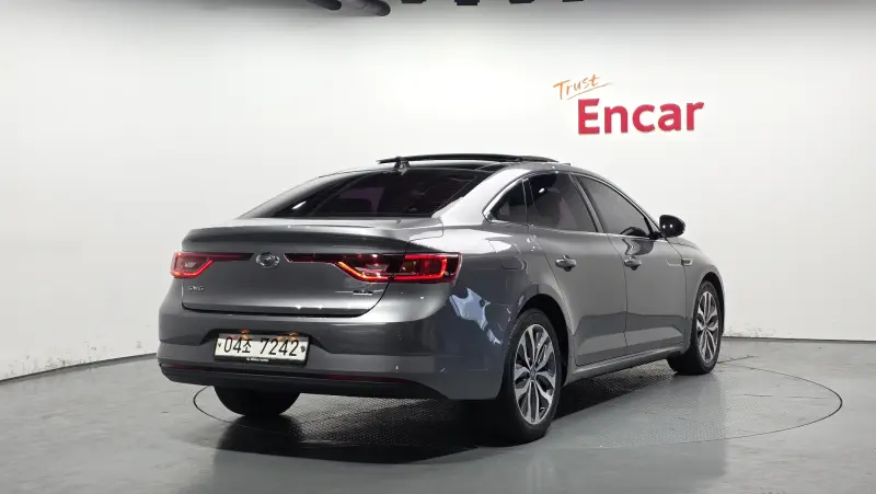 Renault Samsung SM6