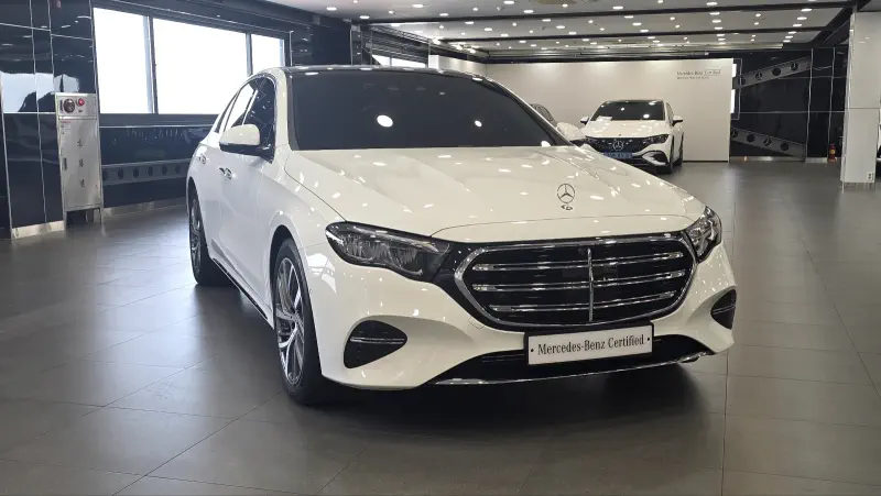 Mercedes-Benz E-Class