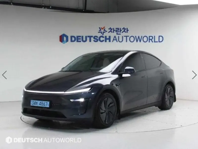 Tesla Model Y