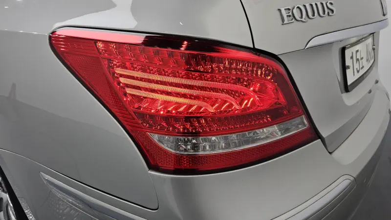 Hyundai Equus