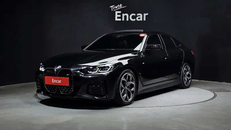 BMW i4