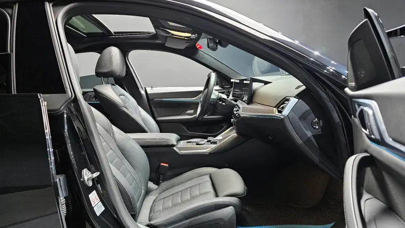 BMW i4