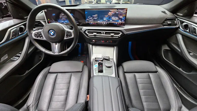 BMW i4