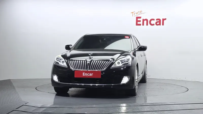 Hyundai Equus