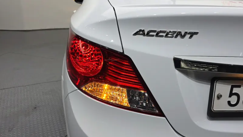 Hyundai Accent
