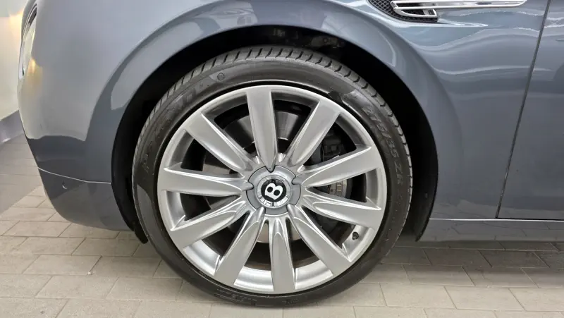 Bentley Flying Spur