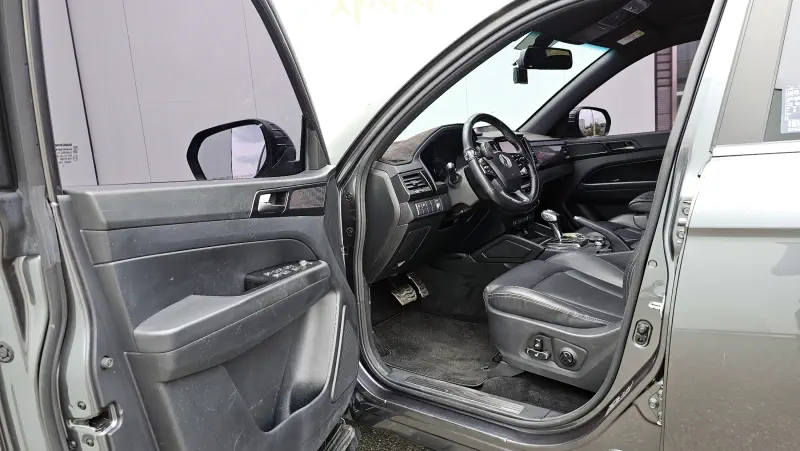 SsangYong Rexton Sports Khan