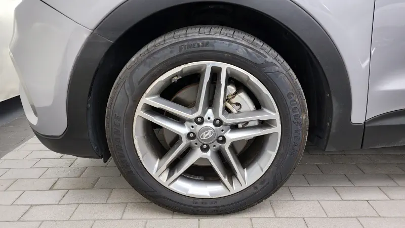 Hyundai Maxcruze