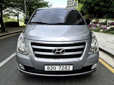 Hyundai Grand Starex