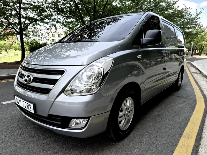 Hyundai Grand Starex